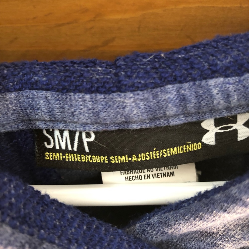 Under Armour women’s cropped hoodie. EUC. Small - Picture 5 of 5